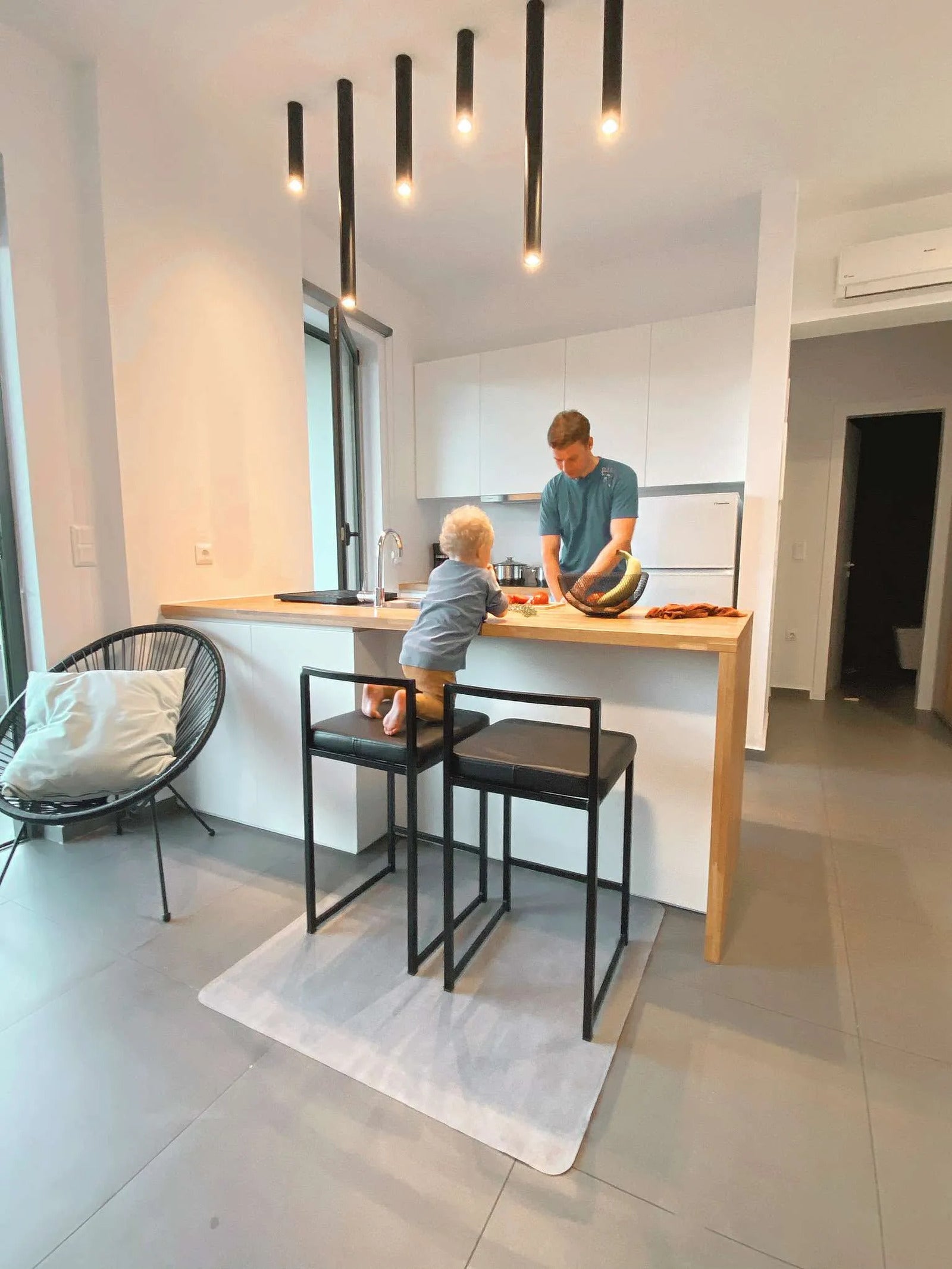 Hochstuhlunterlage für moderne Esszimmer und Küchenbereiche
